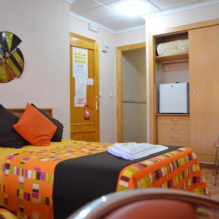 Hostal Carrizo Elda Eksteriør billede