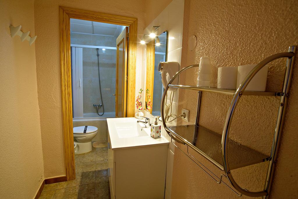 Hostal Carrizo Elda Eksteriør billede